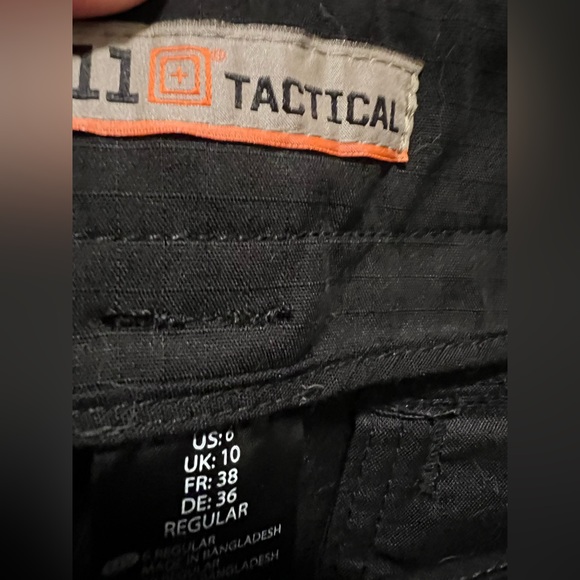 NWOT 5.11 Tactical Stryker Black Pants Size 6 - Picture 2 of 4